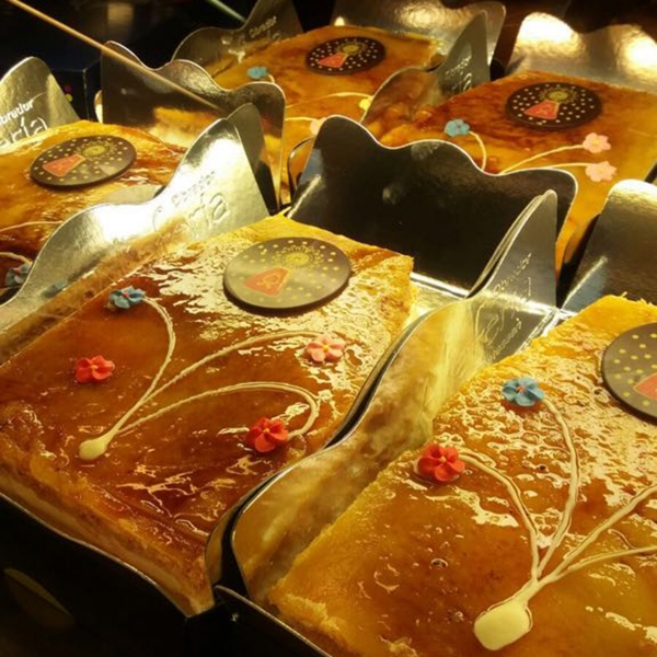 Manto de la Virgen del Pilar