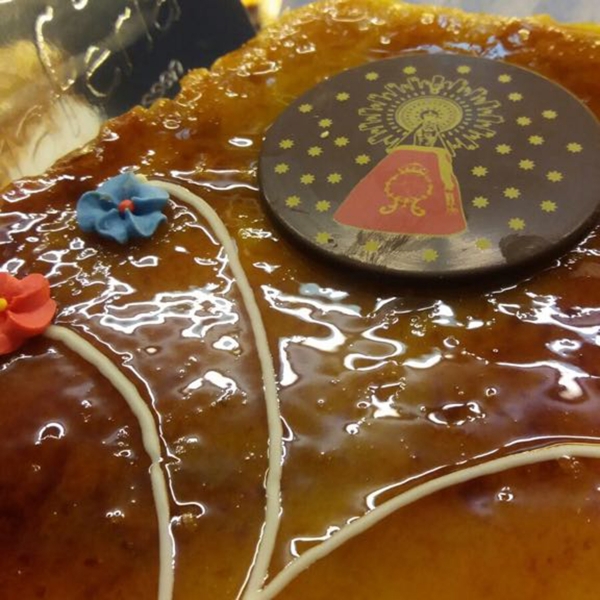 Manto de la Virgen del Pilar